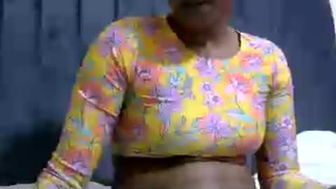 LIANAH online show from July 2026 09:14:02 PM