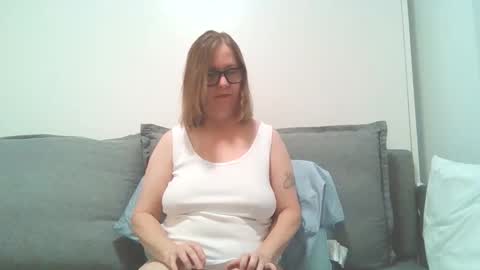sweetandnaughty123 online show from April 2026 07:47:02 PM