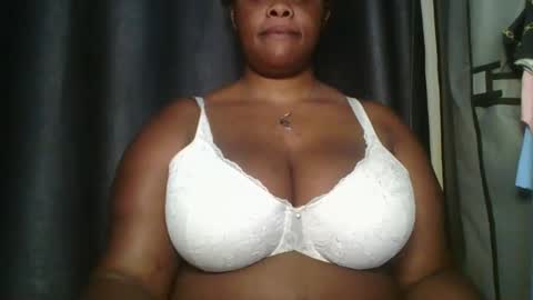 Snapshot of sweetbaby46 chatting on December 2024 02:46:01 AM sweetbaby46 online show from December 2024 02:46:01 AM