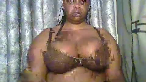 Snapshot of sweetbaby46 chatting on December 2024 02:09:02 AM sweetbaby46 online show from December 2024 02:09:02 AM