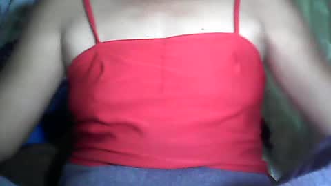 Snapshot of sweetbella24 chatting on July 2026 12:07:01 PM im anne online show from July 2026 12:07:01 PM