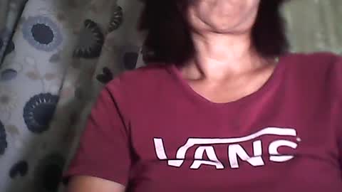 Snapshot of sweetbella24 chatting on July 2026 12:25:02 PM im anne online show from July 2026 12:25:02 PM