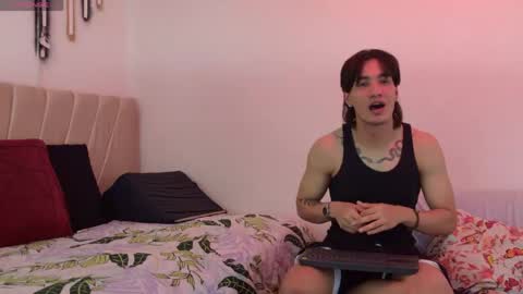 Snapshot of sweetbutspicy_ chatting on May 2026 12:12:02 PM sweetbutspicy online show from May 2026 12:12:02 PM