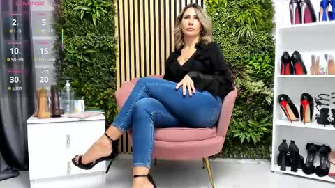 Snapshot of sweetcherry30_ chatting on November 2025 07:03:01 AM Cherry online show from November 2025 07:03:01 AM