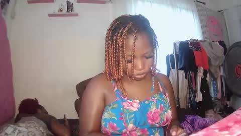 Snapshot of sweetcoochiex chatting on October 2025 09:44:01 AM sweetcoochiex online show from October 2025 09:44:01 AM