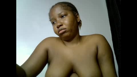 sweetcoochiex online show from May 2026 11:05:02 AM