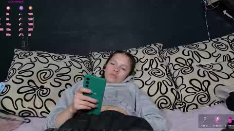 sweetdam12 online show from November 2025 09:04:01 PM