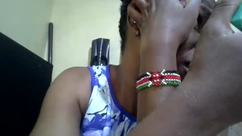 sweetdiva2012 online show from October 2025 07:21:02 AM