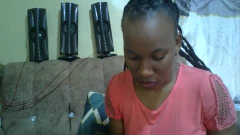 sweetdiva2012 online show from November 2025 06:15:02 AM