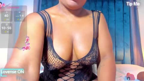 Snapshot of sweetebony_69 chatting on May 2026 11:51:02 AM Mia online show from May 2026 11:51:02 AM