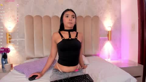 Snapshot of sweetely_1 chatting on April 2026 08:10:02 PM Ely online show from April 2026 08:10:02 PM