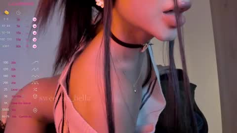 Bella online show from September 2025 09:15:02 PM