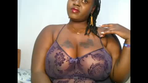 sweetest_snack online show from January 2025 07:26:01 AM