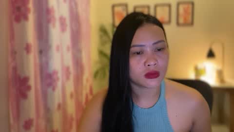 Snapshot of sweetestsmile_ chatting on February 2026 04:00:02 AM Khaye online show from February 2026 04:00:02 AM