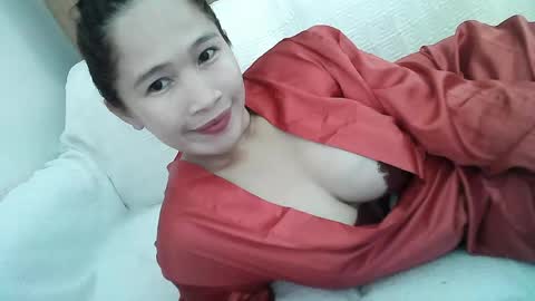 Stacy online show from April 2026 04:01:01 PM