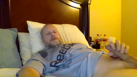 Snapshot of sweetg233 chatting on February 2025 05:24:02 PM sweetg233 online show from February 2025 05:24:02 PM