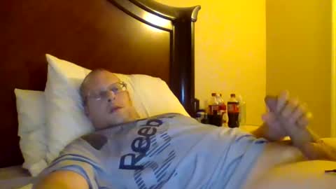 Snapshot of sweetg233 chatting on February 2025 05:09:02 AM sweetg233 online show from February 2025 05:09:02 AM