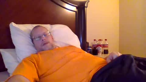 Snapshot of sweetg233 chatting on February 2025 05:48:01 PM sweetg233 online show from February 2025 05:48:01 PM