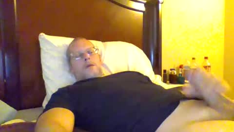 Snapshot of sweetg233 chatting on October 2025 04:40:01 PM sweetg233 online show from October 2025 04:40:01 PM