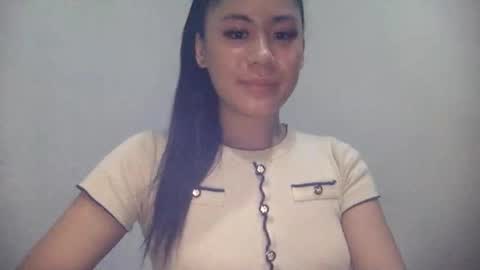 Snapshot of sweetgirllucy24xx chatting on June 2026 02:38:01 PM sweetgirllucy24xx online show from June 2026 02:38:01 PM