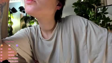 Kira online show from February 2025 07:14:01 PM