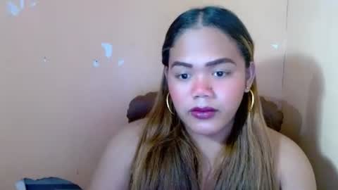 Bella online show from September 2025 06:19:01 PM