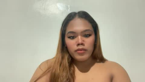 Bella online show from October 2025 10:49:02 AM