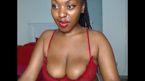 Snapshot of sweetice_01 chatting on February 2025 08:05:01 PM euny online show from February 2025 08:05:01 PM