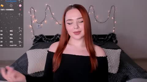 Hannah online show from December 2024 12:05:02 PM