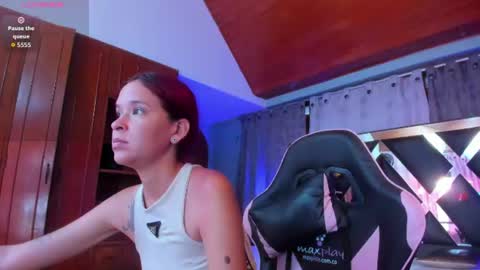 FOXXY online show from June 2026 11:37:02 AM