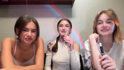 sweetie_kitty888 online show from October 2025 07:58:02 PM