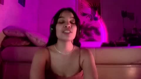 Snapshot of sweetieslikebutter chatting on January 2025 08:17:01 AM Blu Sweets online show from January 2025 08:17:01 AM