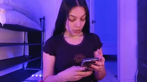 Snapshot of sweetieslikebutter chatting on January 2025 03:25:02 AM Blu Sweets online show from January 2025 03:25:02 AM