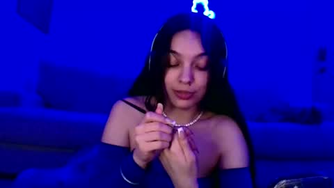 Snapshot of sweetieslikebutter chatting on February 2025 07:55:01 AM Blu Sweets online show from February 2025 07:55:01 AM