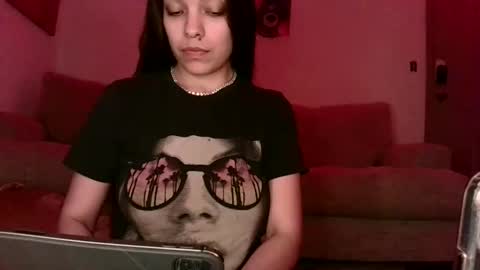 Snapshot of sweetieslikebutter chatting on March 2025 08:19:02 AM Blu Sweets online show from March 2025 08:19:02 AM