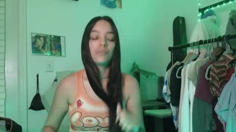 Snapshot of sweetieslikebutter chatting on September 2025 05:19:02 AM Blu Sweets online show from September 2025 05:19:02 AM