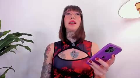 karin paz online show from July 2026 11:04:02 PM
