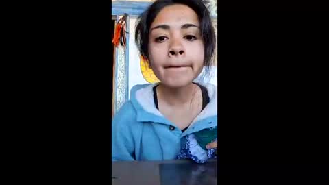 sweetlatinafit online show from December 2025 12:43:01 PM