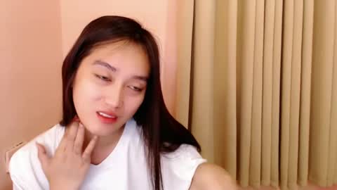 Leah online show from December 2024 01:13:02 AM