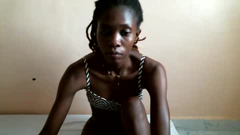 sweetlilly2540 online show from March 2025 02:56:02 PM