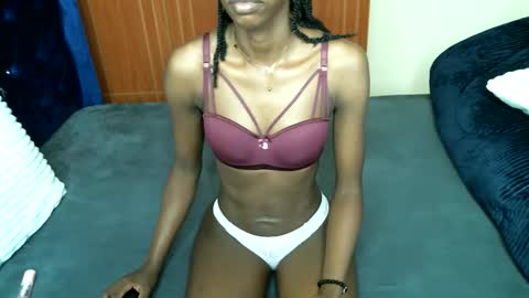 sweetlilly2540 online show from September 2025 11:32:01 AM