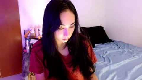 Snapshot of sweetlilly_18 chatting on September 2025 03:10:02 AM Lilly online show from September 2025 03:10:02 AM
