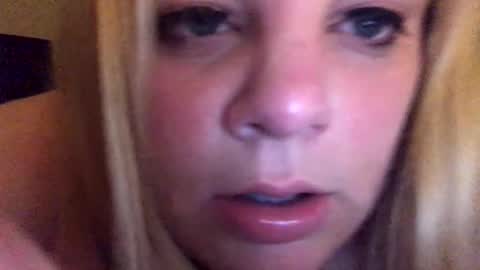 Lisa  online show from December 2024 01:01:02 AM