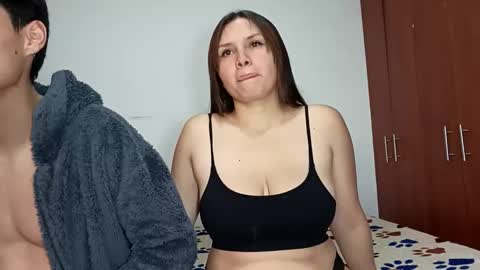 Snapshot of sweetlove_243 chatting on September 2025 11:35:01 AM sweetlove 243 online show from September 2025 11:35:01 AM