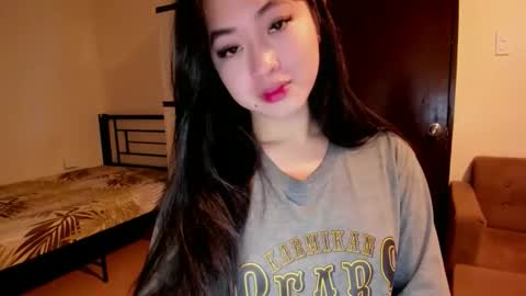 Zoe online show from October 2025 01:25:01 AM
