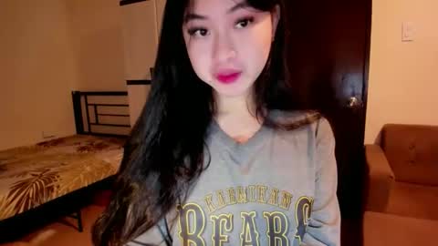 Zoe online show from October 2025 01:17:02 AM