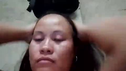 Snapshot of sweetmae32 chatting on June 2026 06:09:01 AM sweetmae32 online show from June 2026 06:09:01 AM