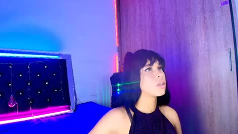 Snapshot of sweetmagic6 chatting on April 2026 11:42:02 PM sweetmagic6 online show from April 2026 11:42:02 PM