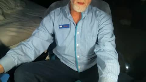 Snapshot of sweetman4a chatting on December 2024 01:17:02 PM Michael online show from December 2024 01:17:02 PM