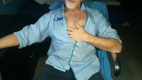 Snapshot of sweetman4a chatting on October 2025 11:49:02 AM Michael online show from October 2025 11:49:02 AM